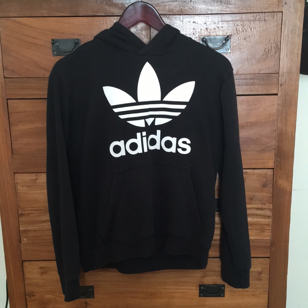 adidas black sweatshirt